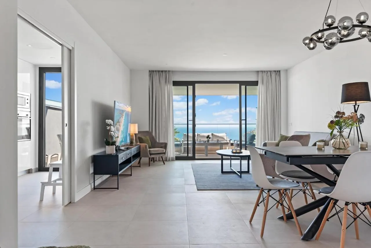 Seaview Apartment With Heated Pool By Costarentals - Ref M21 Estepona